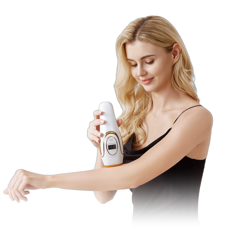 Hyper Sunk Salon Grade Cryo IPL Handset in use